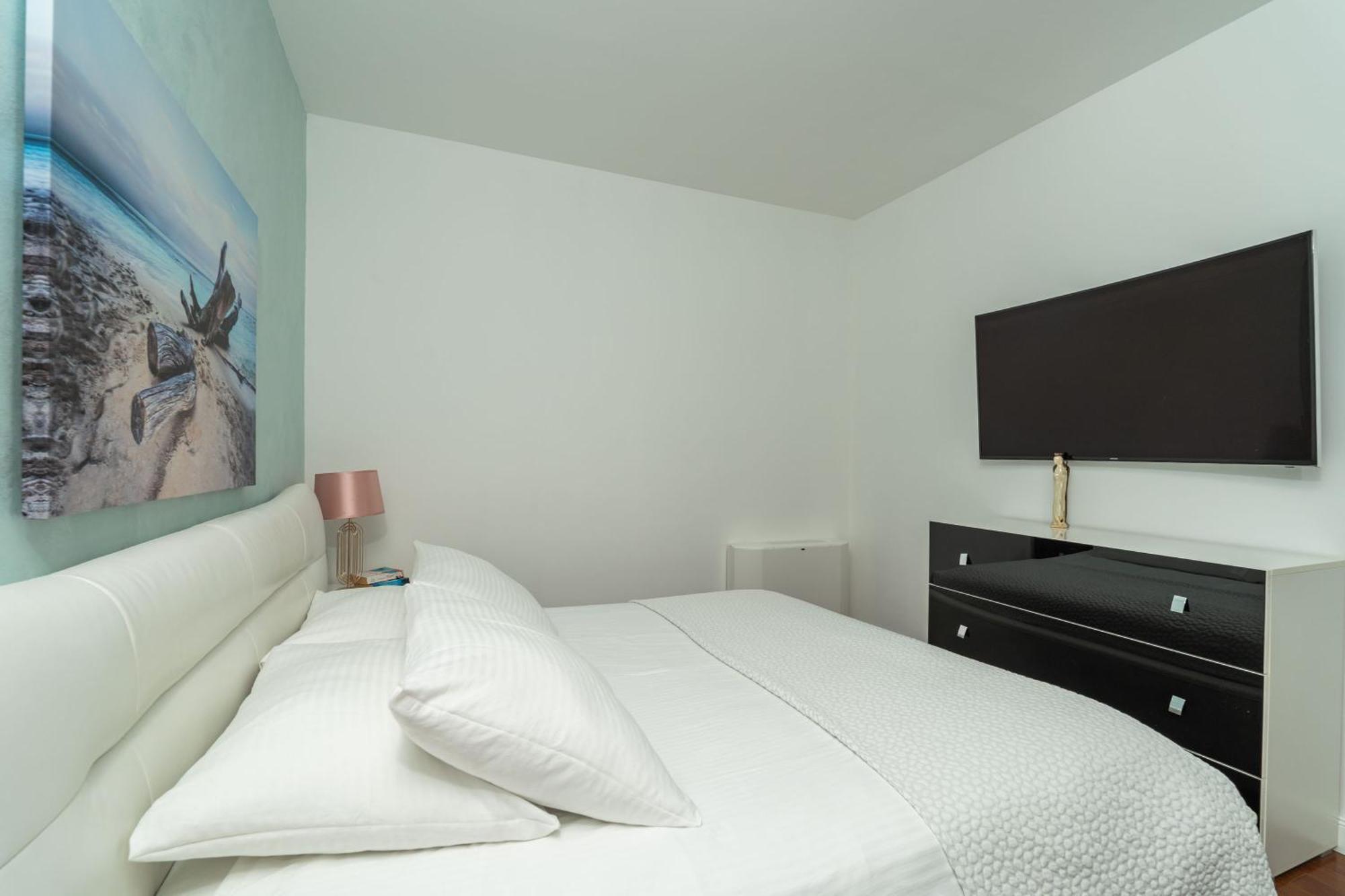 Seaview Elegance Apartment ザトン エクステリア 写真